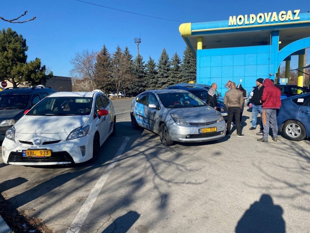 Taximetriștii anunță proteste. Ce îi nemulțumește